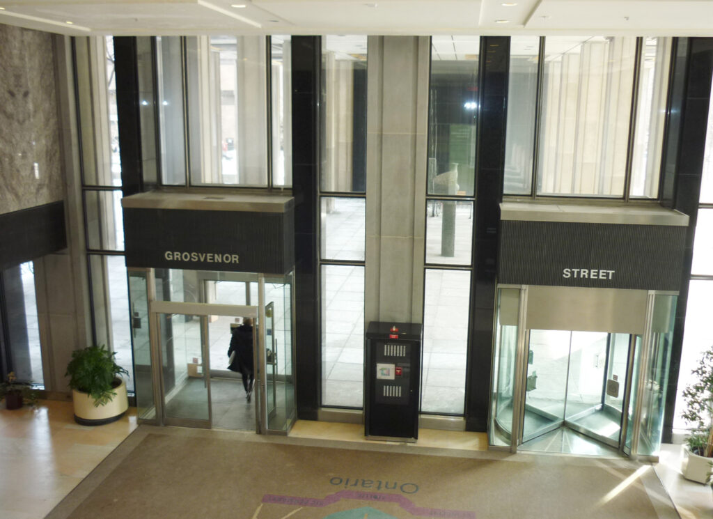 The interior entrance of 900 Bay St.